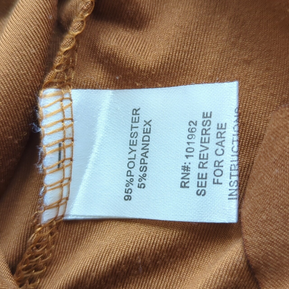 Chances R Perforated Inverted Triangular Pattern … - image 3